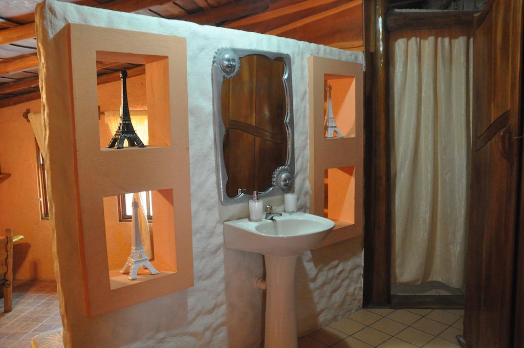 Hacienda La Isla Lodge Sarapiquí Rom bilde